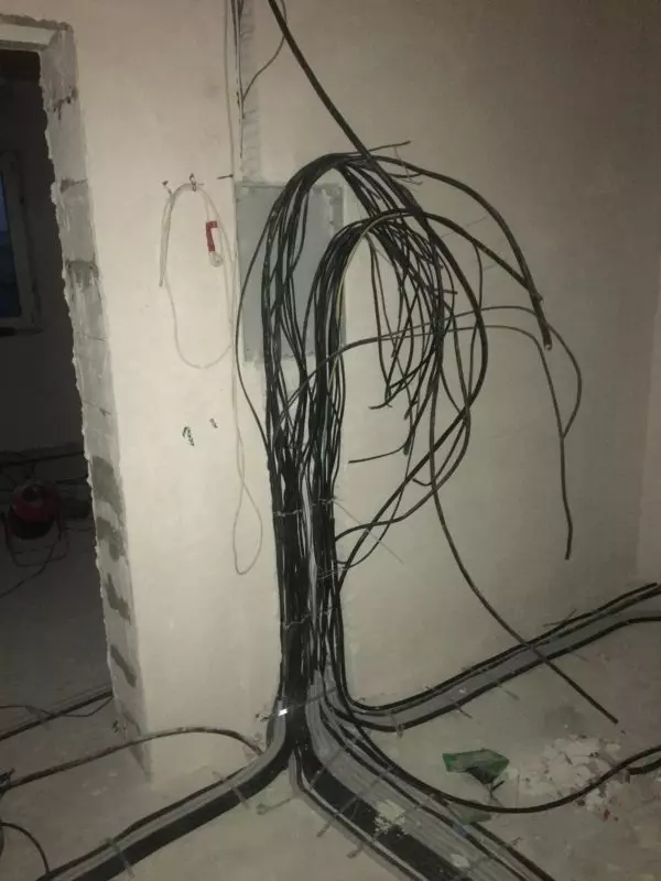 Монтаж електропроводки в будинках з газобетону та піноблоку