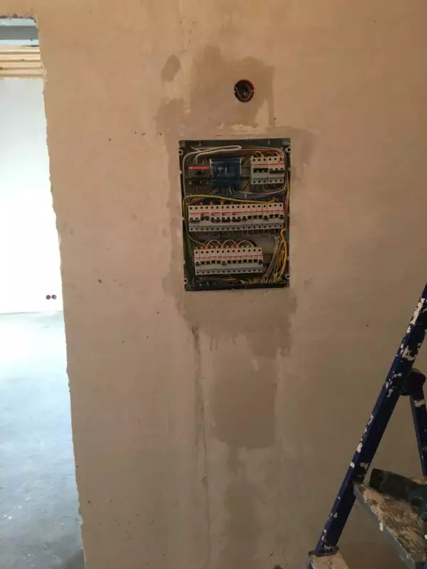 Монтаж електропроводки в будинках з газобетону та піноблоку